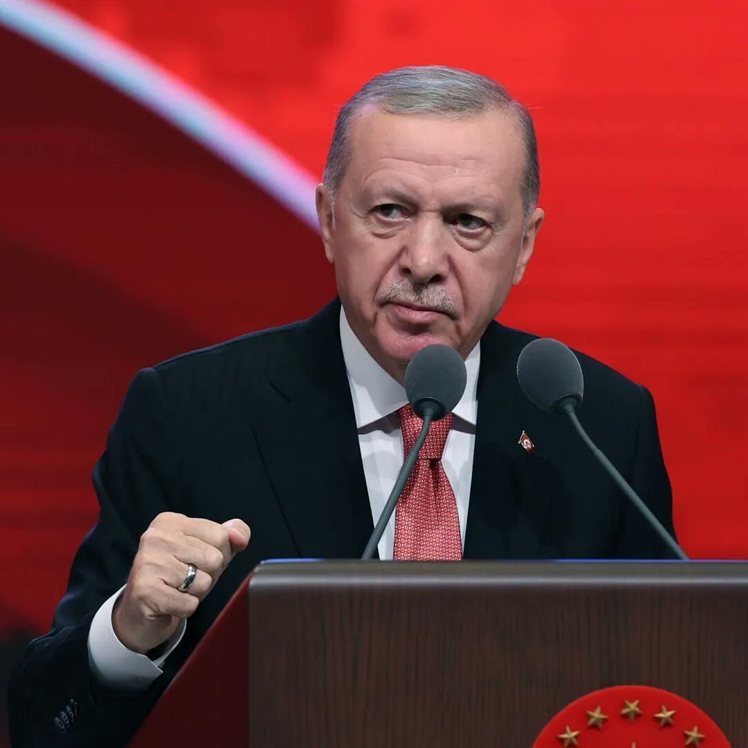 ⚪️ Cumhurbaşkanı Erdoğan: 

“Her hesaba karşı bizim de hesabımız var, her oyunu bozacak hazırlığımız var.”

“Türkiye bugün yakın tarihinde hiç olmadığı kadar güçlüdür, irade sahibidir.”
