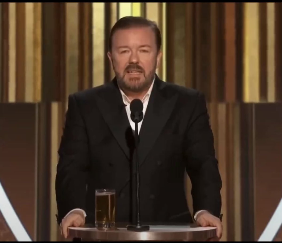 XtexasgirlX's tweet image. 🏆BRILLIANT: 🏆Who would love to see Ricky Gervais at the State of the Union tonight? The man would roast the swamp, call out the hypocrisy, and remind Washington what real common sense sounds like. How epic would that be? 🏆🤣🏆 #SOTU #RickyGervais #DrainTheSwamp