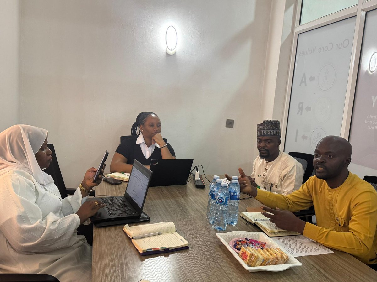 creapafrica's tweet photo. "Partnership Visit!
🤝 CREAP Africa Initiative met with @ng_youthfund to explore collaboration on youth dev, civic engagement & community impact. Together, we can unlock opportunities for young people! 💚 #StrategicEngagement #PartnershipGoals https://t.co/MvLZqlHIrK