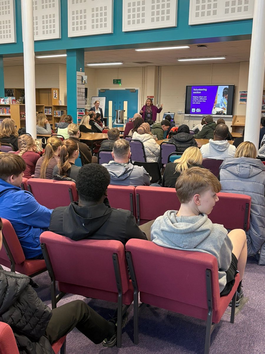 Oulder Hill Leadership Academy tweet media