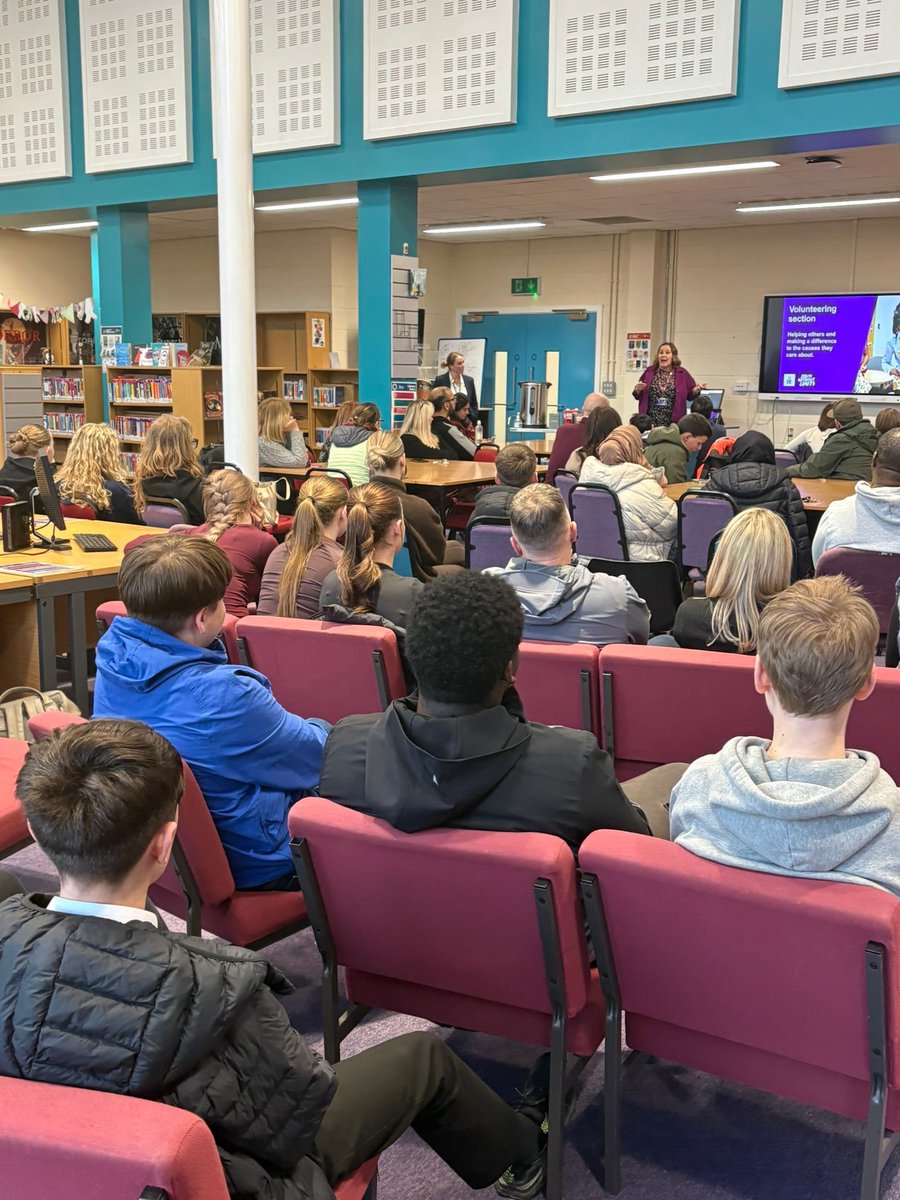 Oulder Hill Leadership Academy tweet media