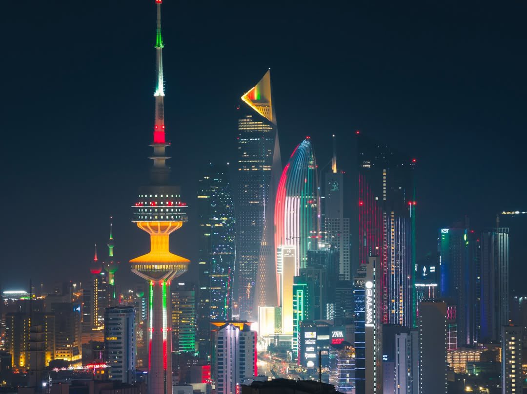 AskAboutKwt's tweet image. عظيمة يا بلادي