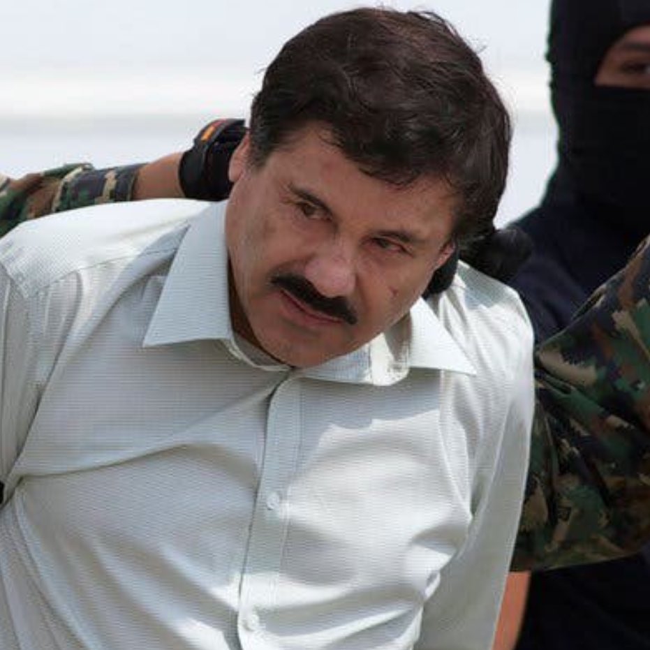 gusholderhaber's tweet photo. Bazı ünlü uyuşturucu kartellerinin yakalanma nedenleri:

➖️ El Mencho → Sevgilisi takip edilerek yakalandı.

➖️ El Chapo → Sevgilisiyle mesajlaşmaları nedeniyle yakalandı.

➖️ Pablo Escobar → Eşiyle yaptığı telefon görüşmesi sayesinde yakalandı.

➖️ El Viceroy → Ailesiyle iletişim kurduğu için yakalandı.