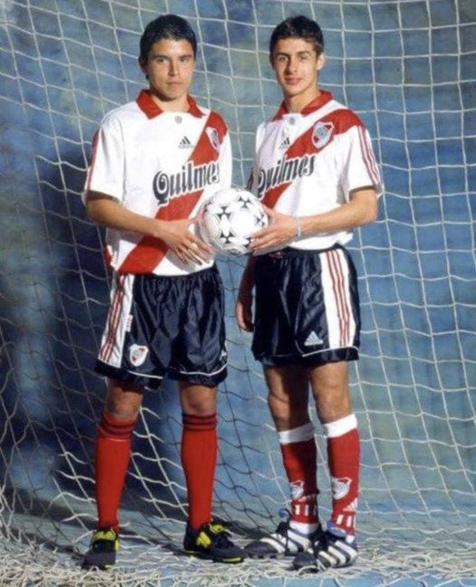 The 90s Football Writer tweet media