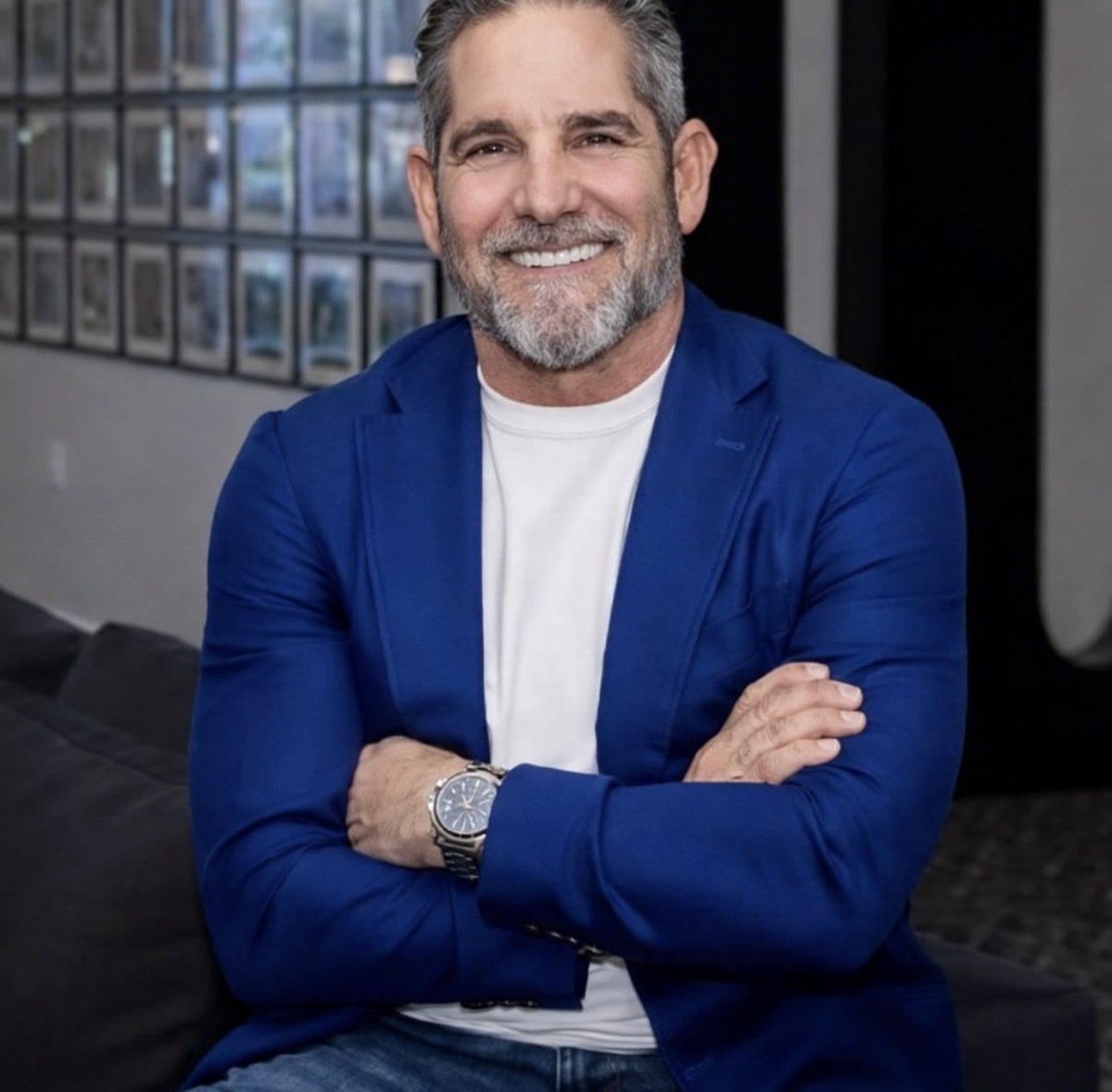 TheBTCTherapist's tweet photo. NEW: Billionaire Grant Cardone plans on buying 10,000 BTC over the next few years. https://t.co/JCdRPqajbf