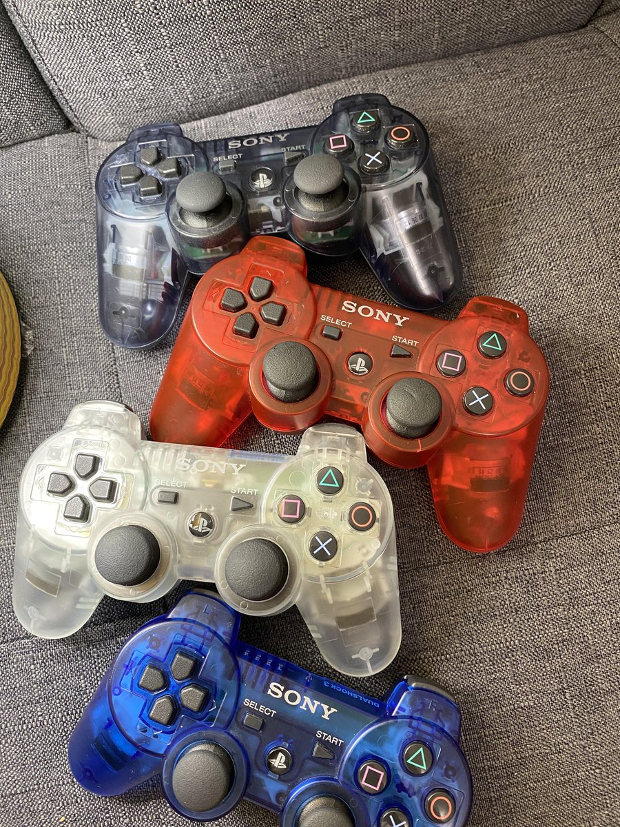 Does anyone have a spare translucent PS3 controller that you wouldn't charge an arm and a leg for?

These are so sick

I had a PS3 controller but my kid Gwen Stacy'd it the other day and it doesn't work too well anymore 😔