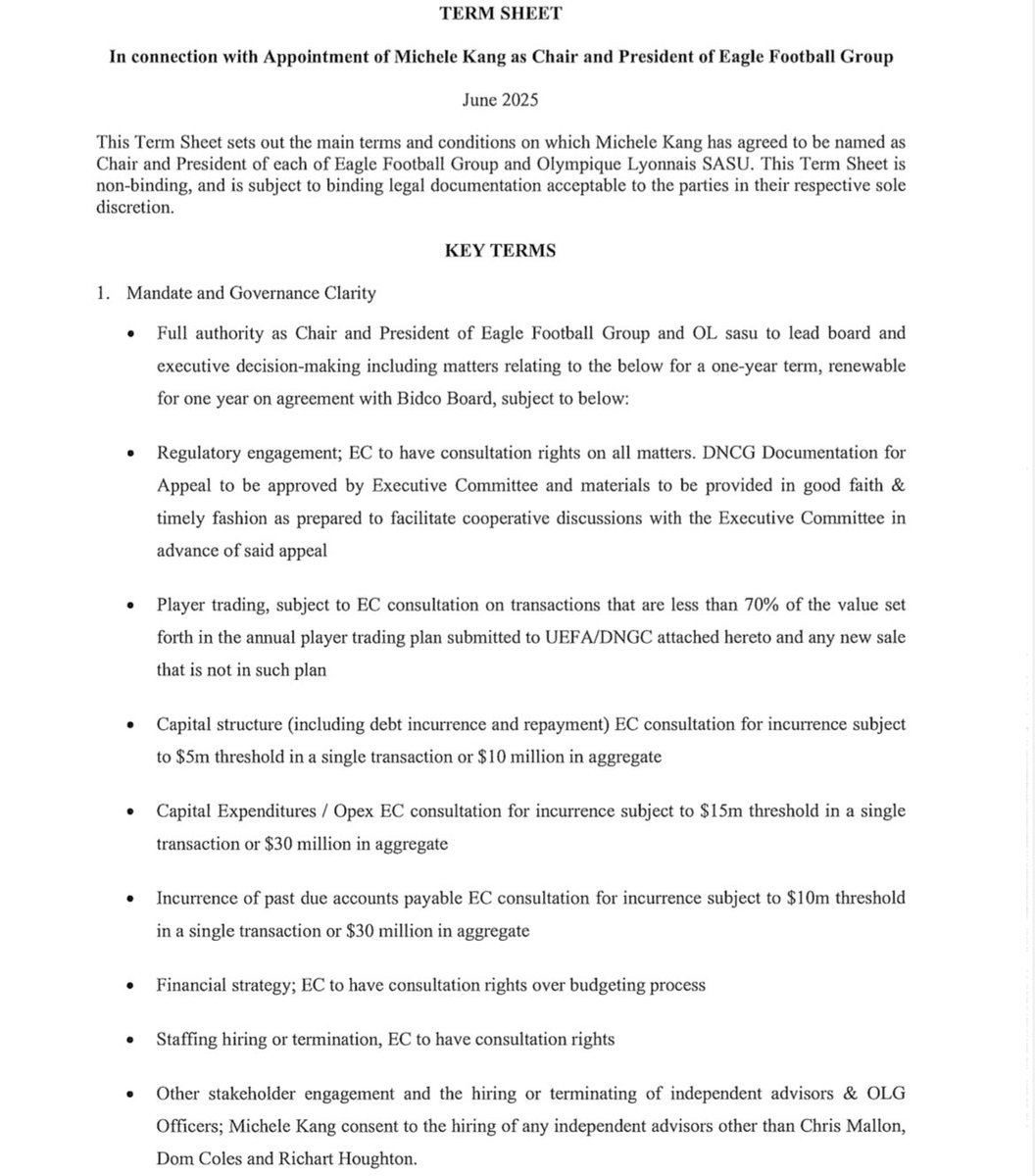 autres éléments vraiment intéressants:

-Ares a fixé un cadre juridique intronisant Kang comme boss de l’OL (accord Bidco-Ares-Kang);
-Ares a lui-même défini les budgets transferts et impose une stratégie mercato avec des rangs de décision (création d’un ExCo) en fonction des