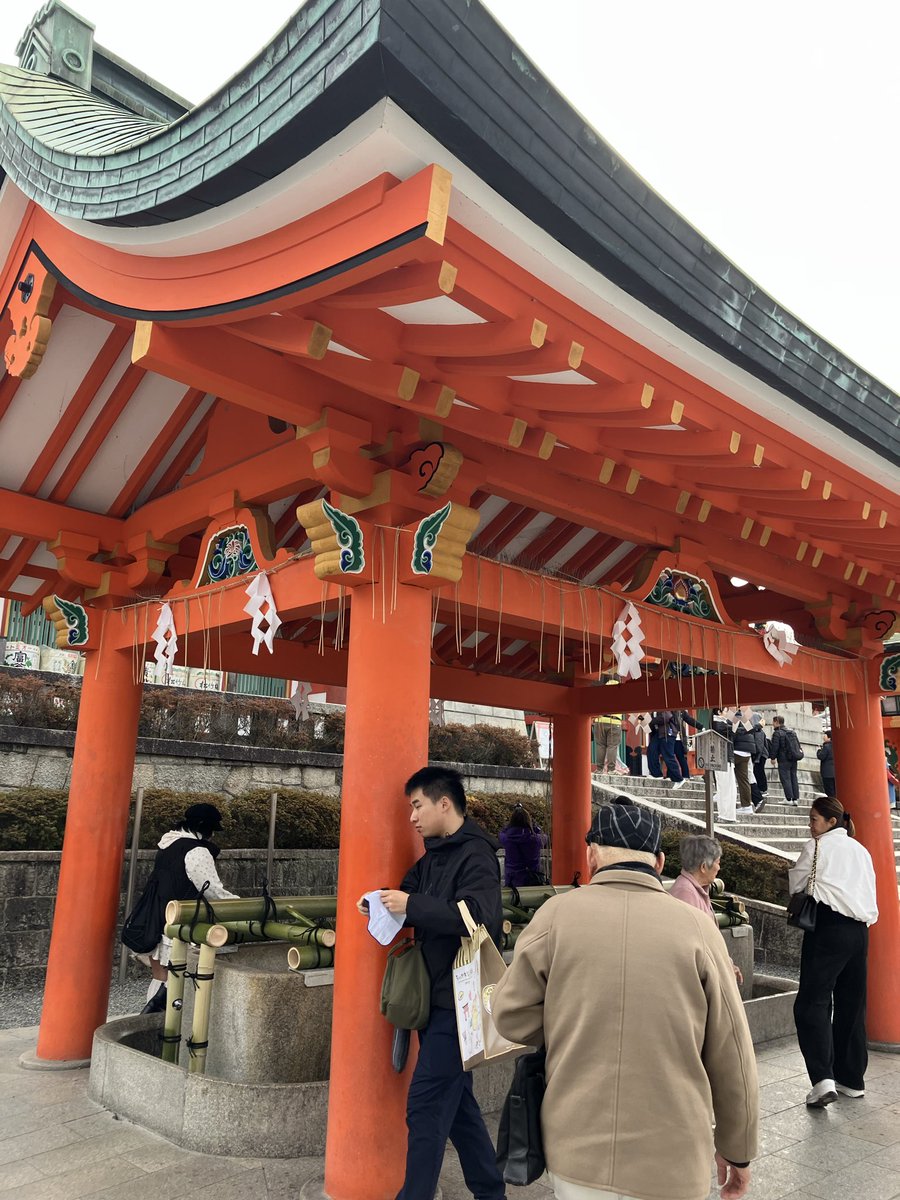 パプリカからのお知らせ

今週の28日土曜日、
しんたろうくんがラストになります🥺

私たちとしんたろうくんにとっていい想い出になるような1日にしませんか？

あと、24日火曜日に伏見稲荷神社に行ってきたよ〜⛩️
生八橋先着12名様にプレゼント🎁✨

皆様のお越しお待ちしてます♪