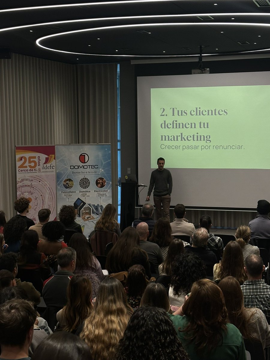 WordPress León tweet media