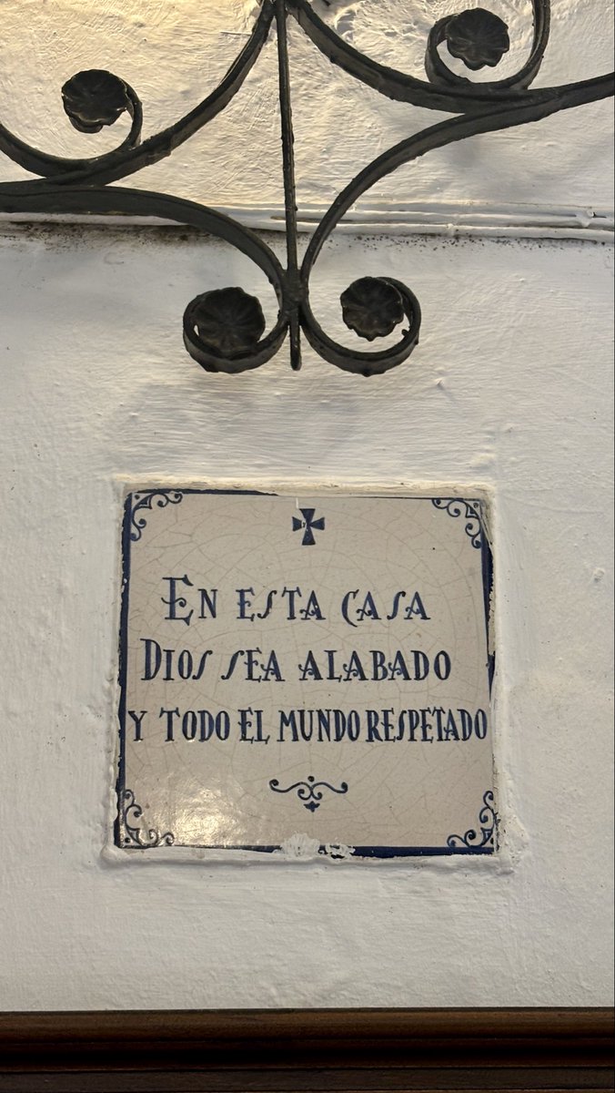 En el barrio de Triana.