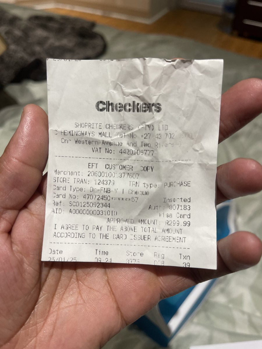 O_FAB1_GP's tweet photo. @CheckersSA so we’re back to square one. Last week it was rotten chicken. Today, I buy a new iron. When it arrives, it’s clearly been used. The box has a receipt from January 2025.  As I told you in my DM’s, checkers Nahoon in East London is 🗑️ https://t.co/y1mRREQSbi