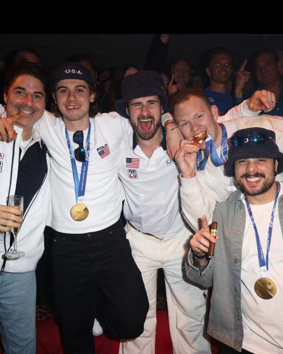 Armand de Brignac tweet media