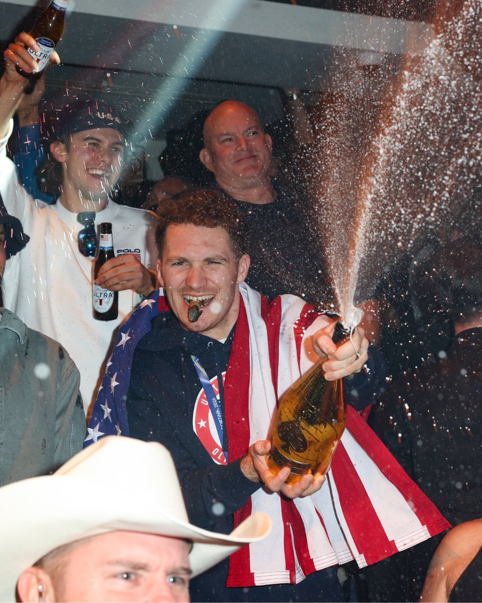 Armand de Brignac tweet media