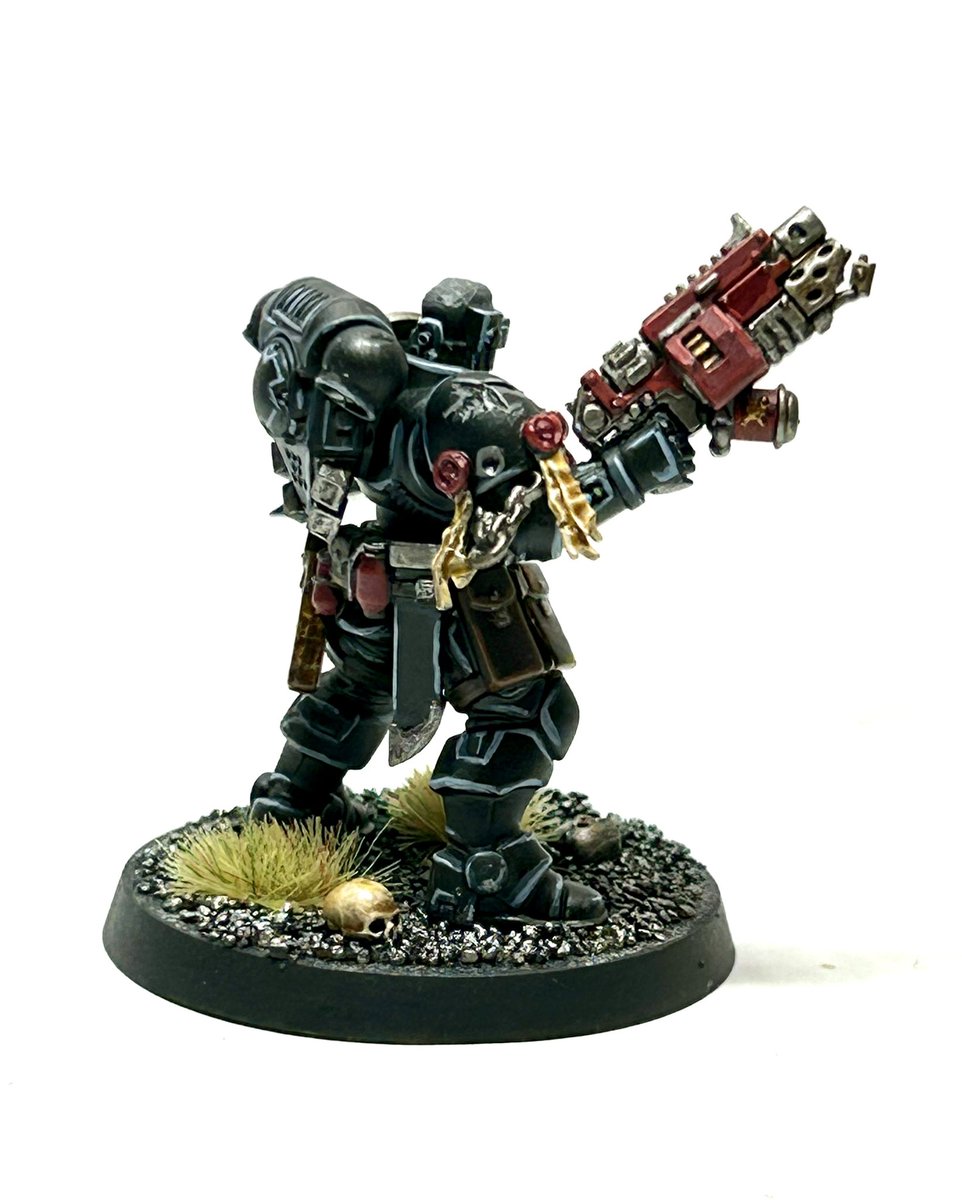 averagepaints tweet media