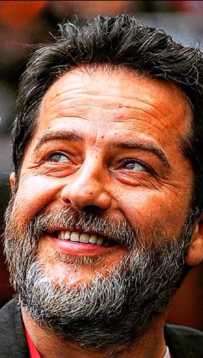 Erden Timur içerde kaldığı sürece siyasiler seçimler de bedelini ödeyecekler.Size öyle bir nefret besliyoruz ki seçimler de darmadağın olacaksınız.Sürüm sürüm sürüneceksiniz. Merhamet edeniniz olmayacak.Büyük bir kin ve öfke ile seçimleri bekliyoruz.

#ErdenTimuraÖzgürlük