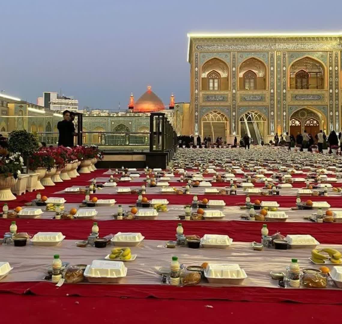 روزه نفس، ترک آرزوهای دنیوی است. در رمضان باید تمرین کنیم تا قلبمان از محبت دنیا تهی شود و به جای آن، محبت به مقامات عالیه الهی را جایگزین کنیم
#جشن_رمضان
#مانگی_رمضان