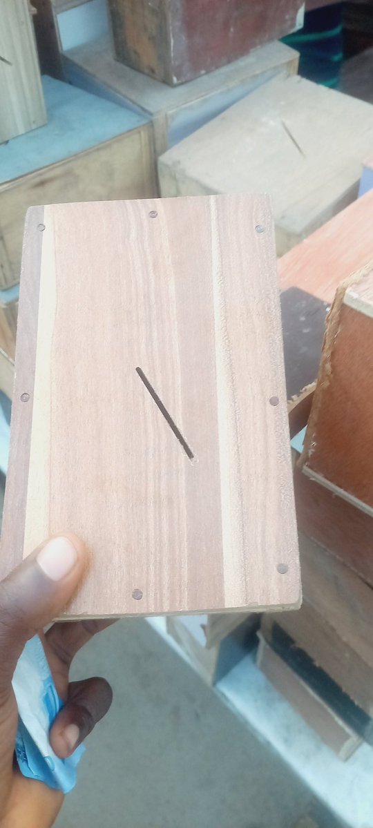 Bought a savings box.
Let’s see how long this motivation lasts 😂