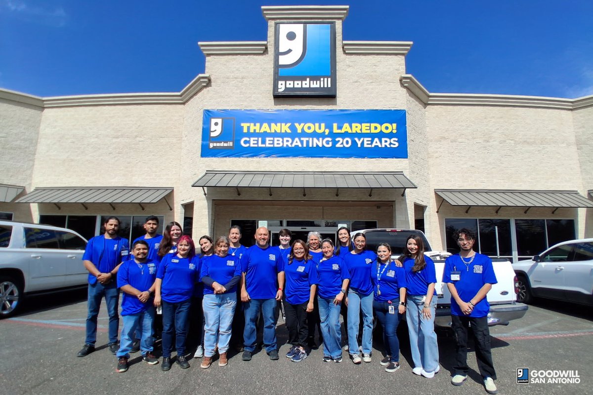 goodwillsa's tweet image. 20 years of Goodwill in Laredo! 🎉💙

Yesterday, we celebrated two decades since opening our very first Laredo store, and there was no better way to mark the milestone than with our incredible Laredo Team!

#Goodwill #GoodwillSanAntonio #GoodJobEveryone👍 #Thrift #LaredoTX