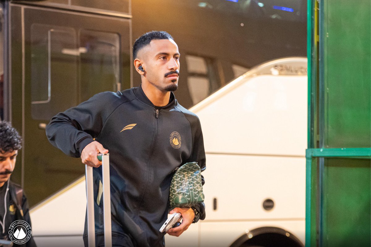 aljabalainFC_EN's tweet photo. Arrived.. ποΈ
#AlJabalain | #KnightOfTheN
#Alorobah_AlJabalain https://t.co/T3vDrwNBvF