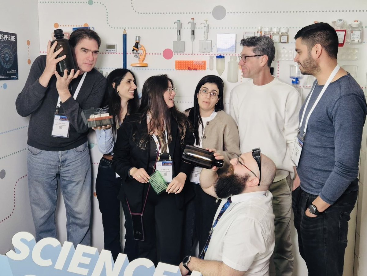 TheCooksLab tweet media