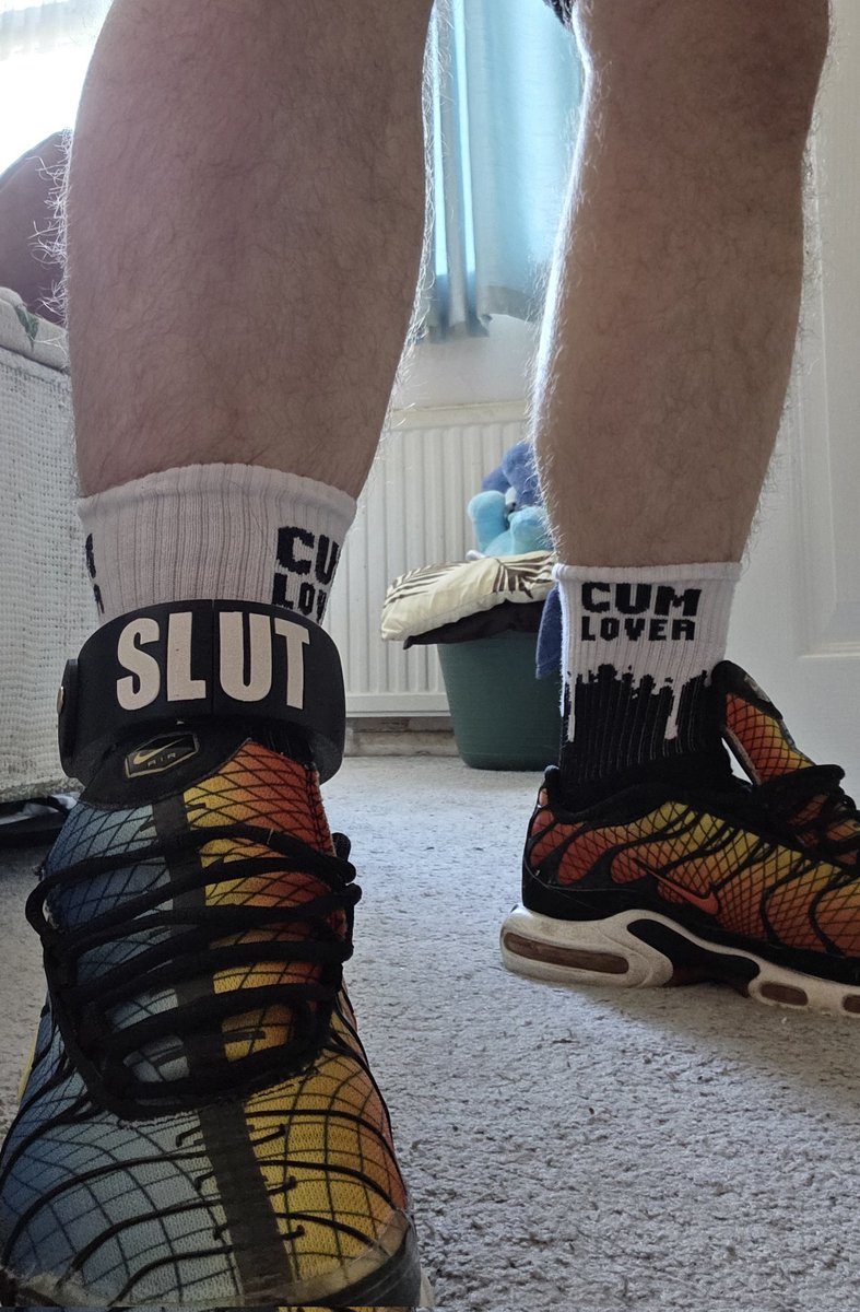 Slutty Pup tweet media