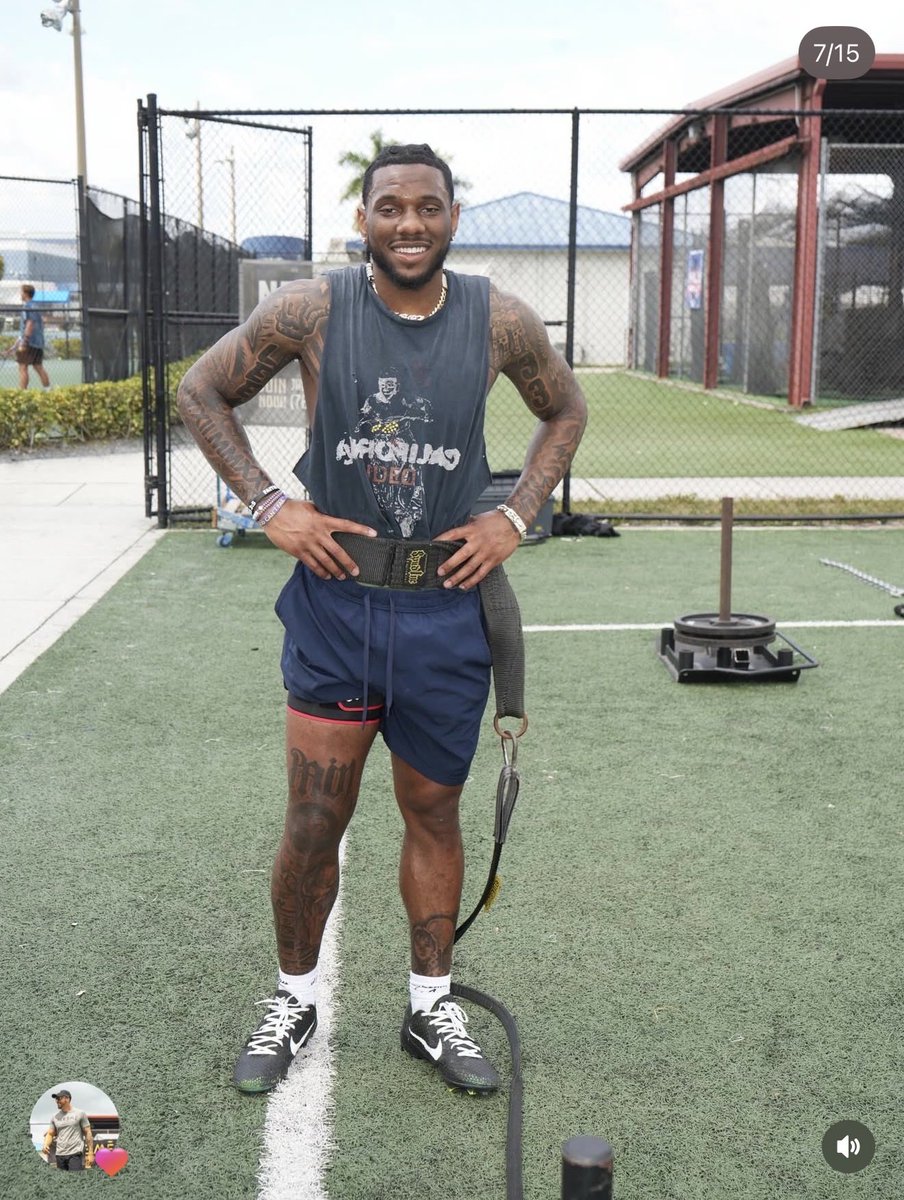 David J. Chao - ProFootballDoc tweet media