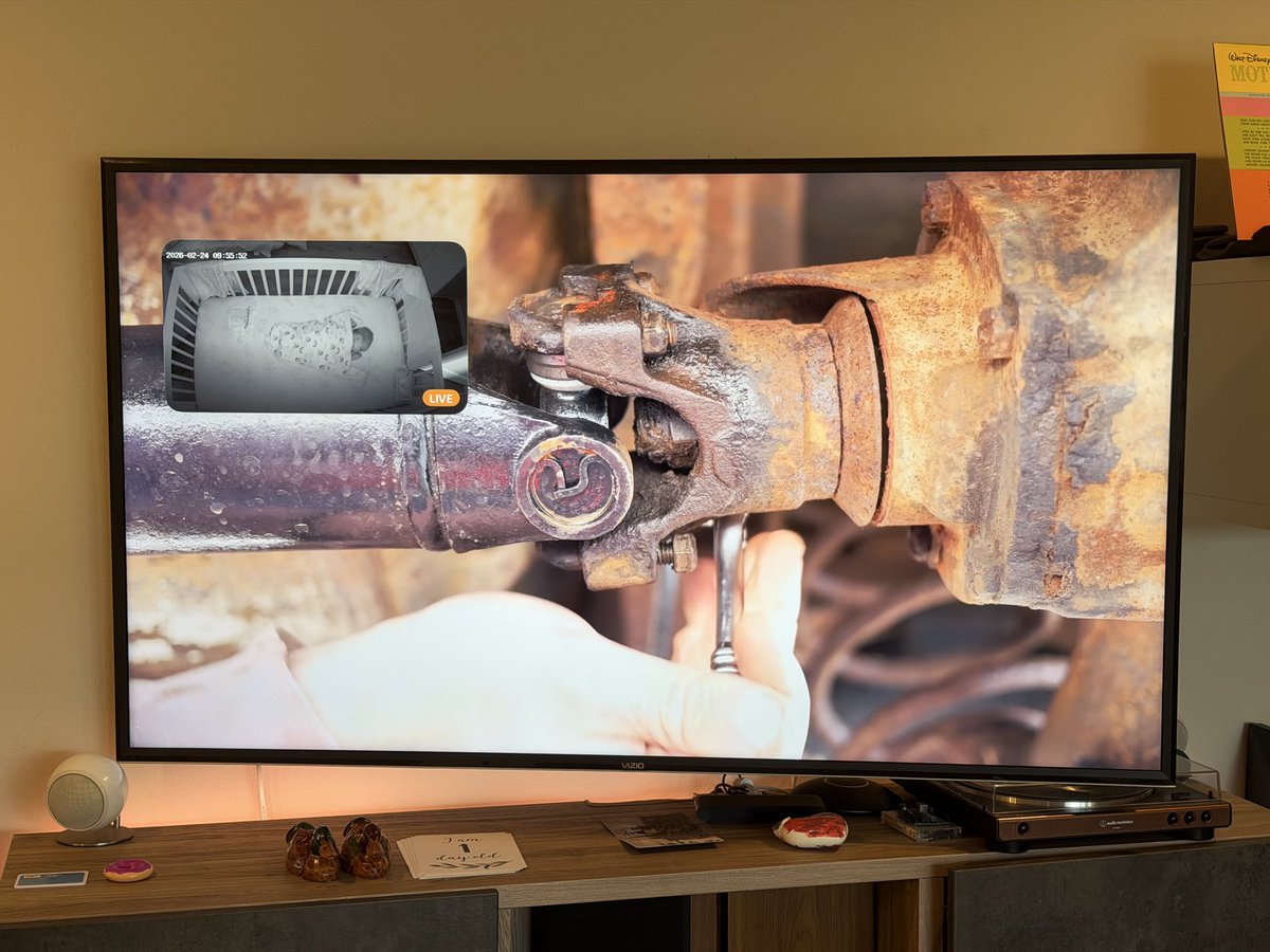 Reid Burke tweet media