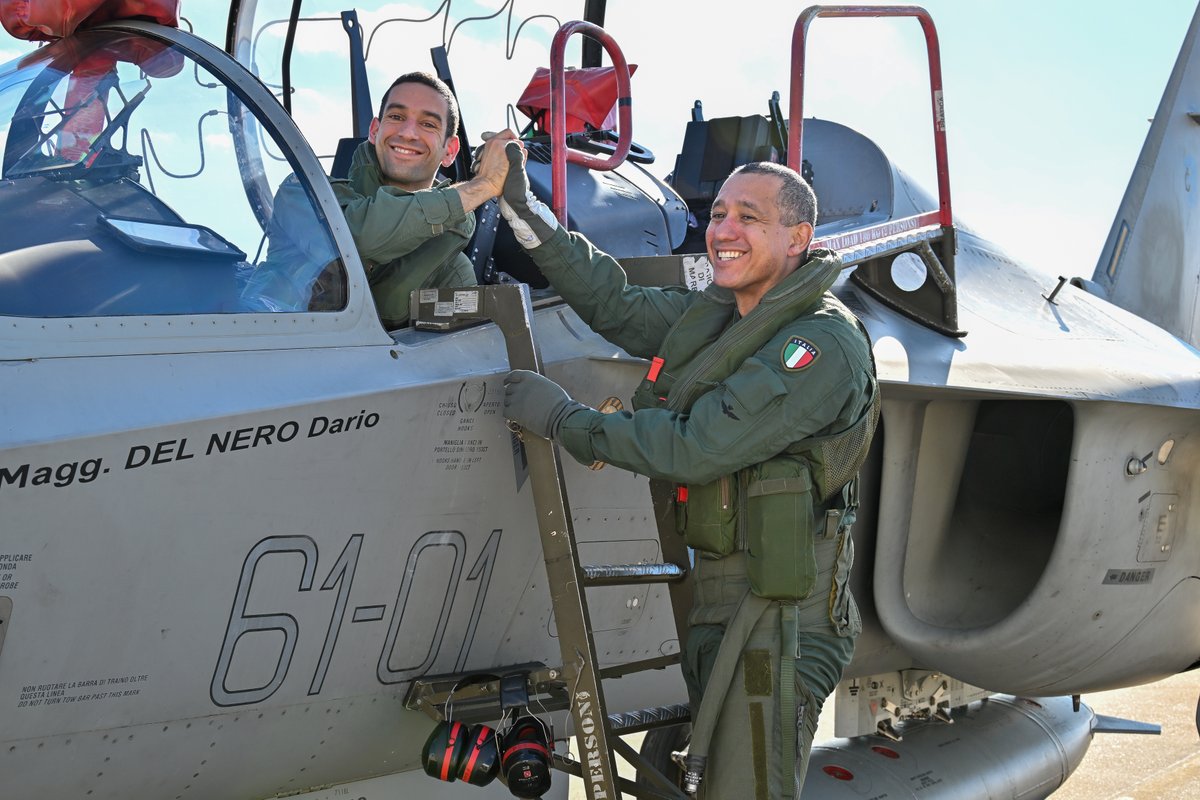 Peggy Whitson tweet media