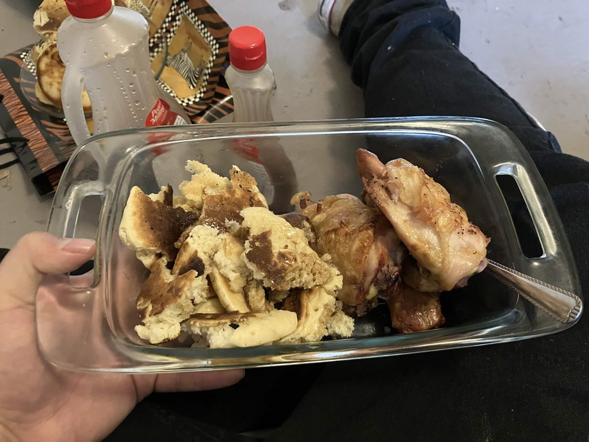 GrumpyHogg🦐 tweet media