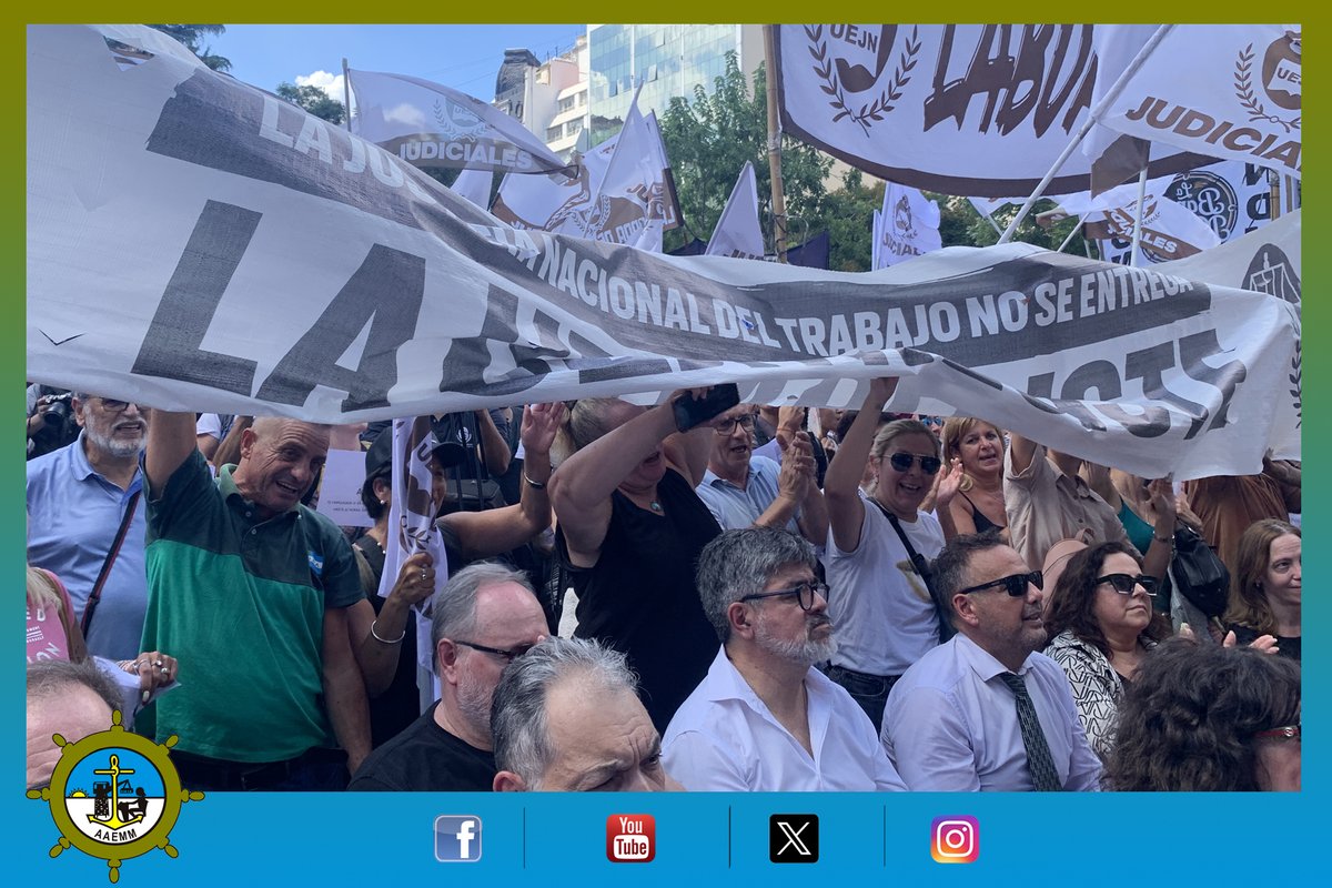 Aaemmercante's tweet photo. #AAEMM presente en defensa del Fuero Laboral
AAEMM participó de la movilización realizada frente al Palacio de Tribunales, convocada por el gremio de Judiciales, en defensa del Fuero Nacional del Trabajo ante el avance de la denominada Ley de Modernización Laboral impulsada por https://t.co/nXv5x6WagA