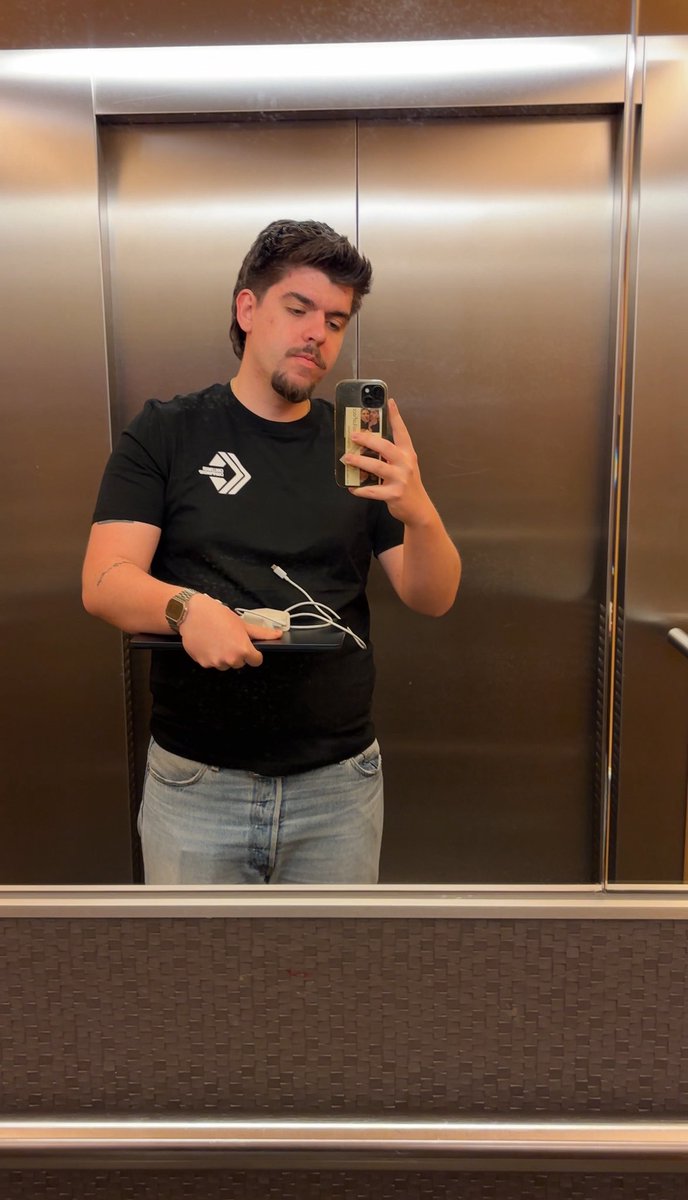 robisbroke's tweet photo. Now @pccchampionship #1 is a wrap for me.

Very proud of the whole team for their hard work and dedication.

Social media wise, PCC is the best covered and most entertaining VRS LAN to follow - the numbers say it.

Also, congrats to my ex-team @GamerLegion for the win 😘 https://t.co/P8oskiagJO