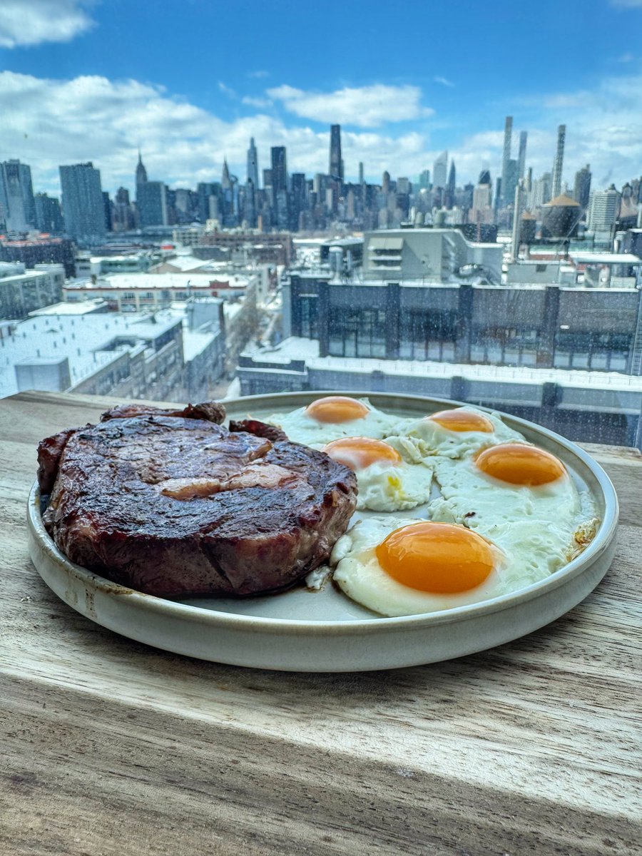 Zack Strength tweet media