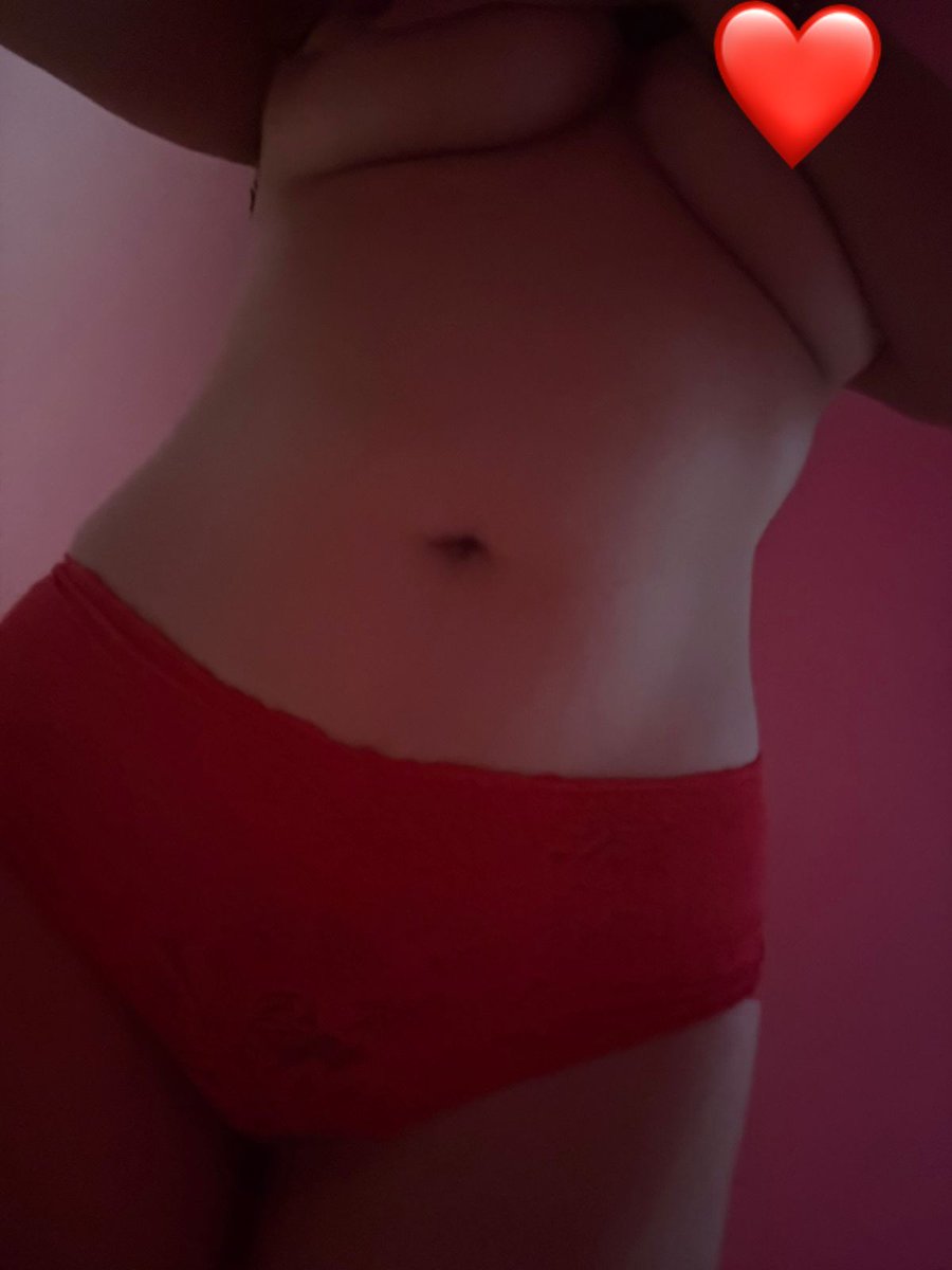 vani_blu tweet media