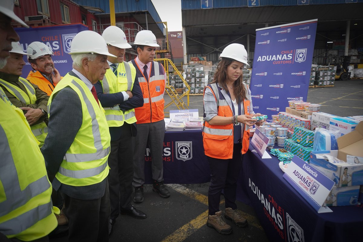 Aduanas de Chile tweet media