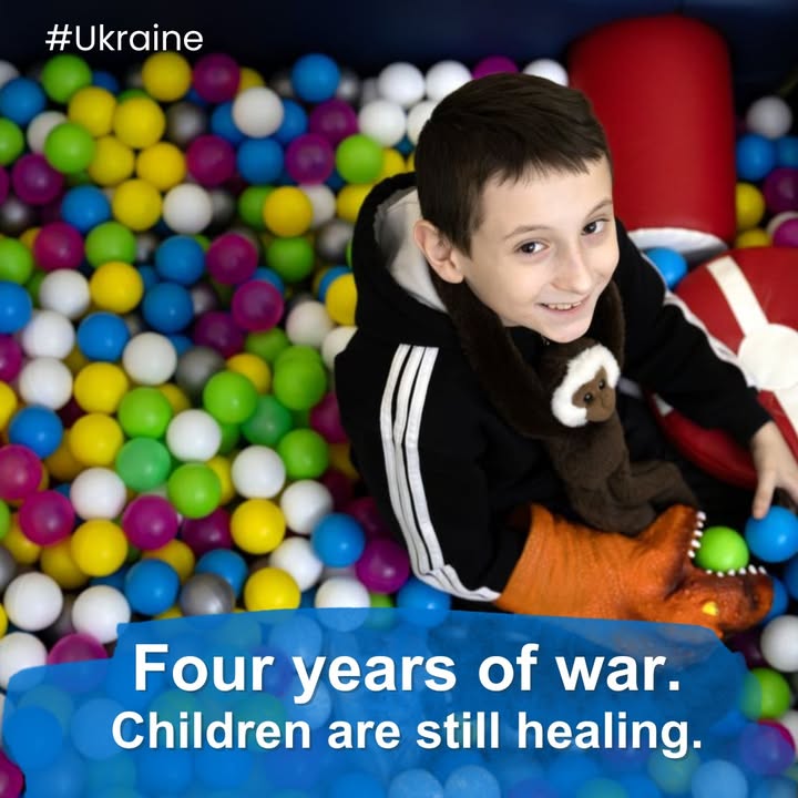 PlanUSA's tweet photo. Four years of war. Childhood doesn’t pause.

For many children in Ukraine: air-raid sirens, underground classrooms, night terrors.

Recovery now requires safe schools and long-term support.

Read more:
https://t.co/1GovStJsdp

#Ukraine #EducationMatters https://t.co/s7AWmb9jST