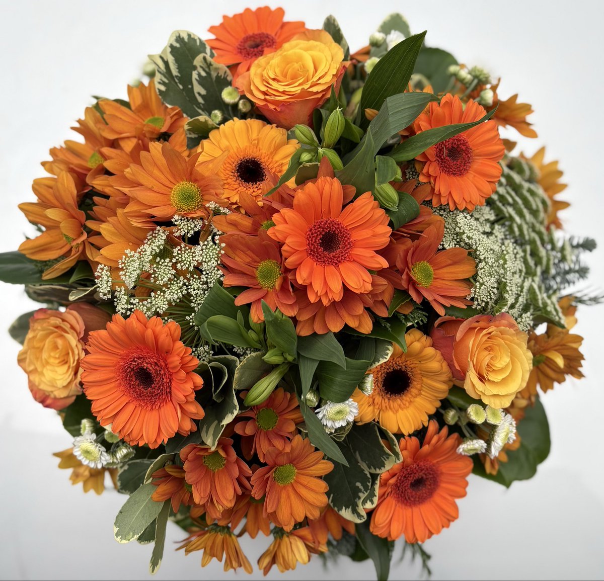 FloralDecorator's tweet photo. Solihull https://t.co/AykdAKzJsp
