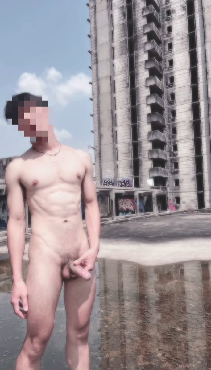 𝗝𝗲𝘁 𝗶𝗻 𝗷𝘂𝗻𝗴𝗹𝗲, 𝘆𝗲𝗮𝗵 tweet media