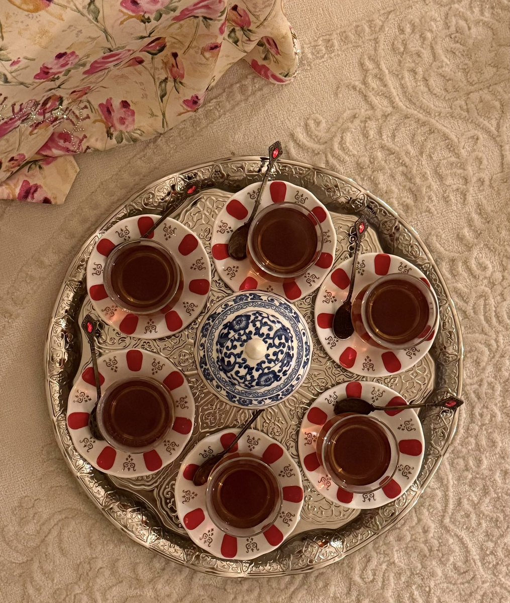 2ghadi1's tweet photo. ليالي رمضان 🌙🩷 https://t.co/yRcX3DkLwK