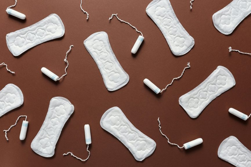 SABCNews's tweet photo. The National Consumer Commission (NCC) has revealed that it will be investigating nine suppliers of sanitary pads that millions of South African women and girls use monthly. https://t.co/7APuxvGbwz https://t.co/pKl1sxcx37