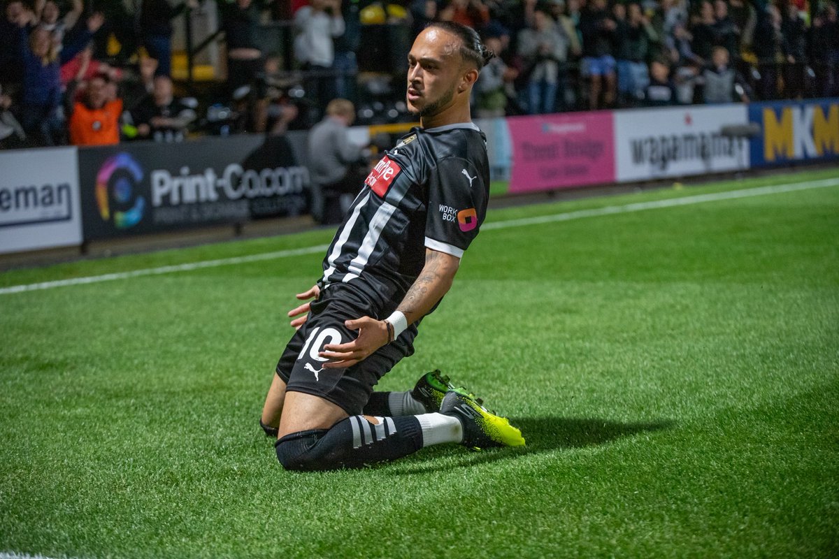 Jodi Jones tweet media