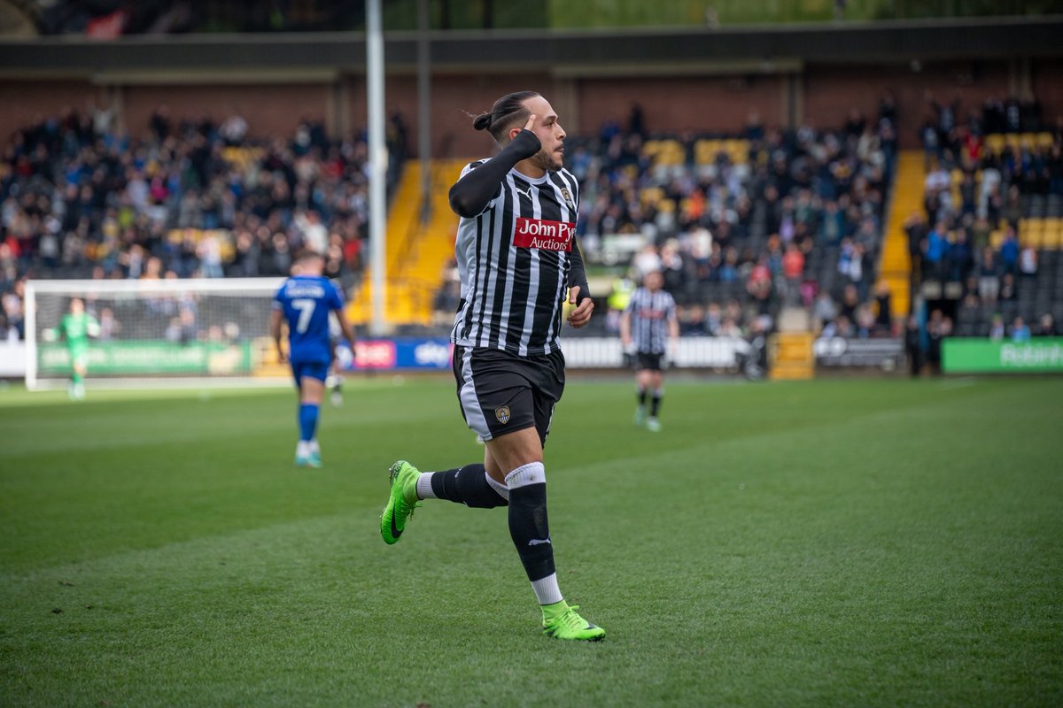 Jodi Jones tweet media