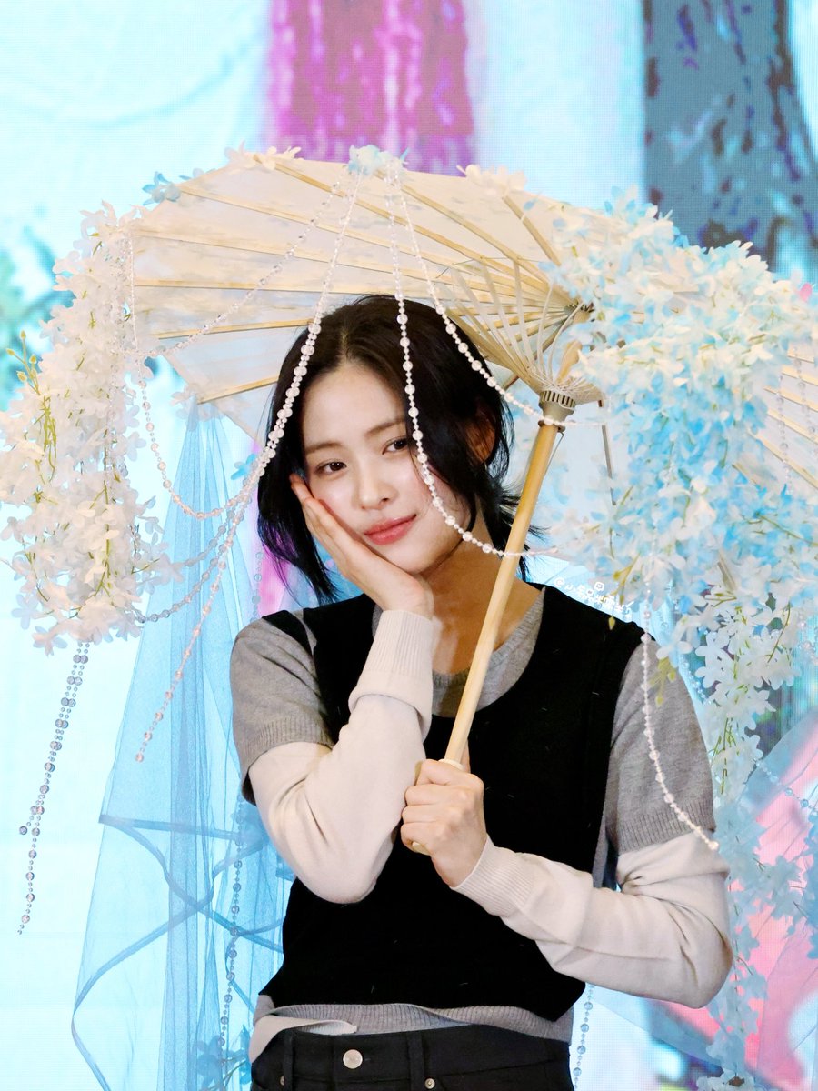 RyuKnow_SN's tweet photo. 【260221Shanghai】🩵
#ITZY #있지 #RYUJIN #류진 #リュジン #申留真 https://t.co/sHpx14EBN5