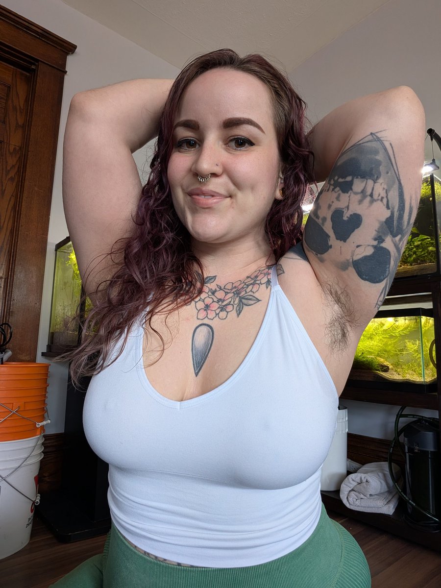 TinyToni ☀️ tweet media