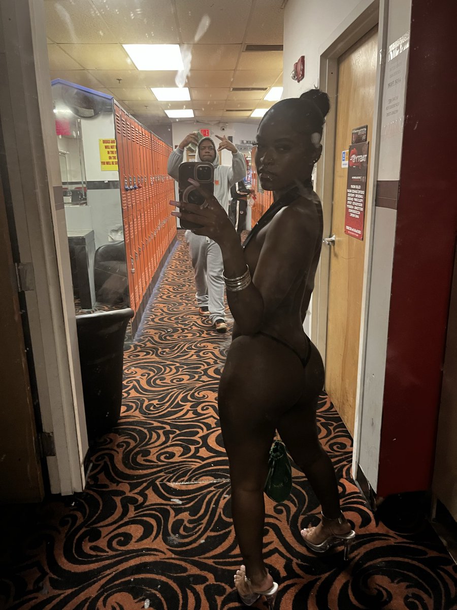 DOLL SHII 👸🏾 tweet media