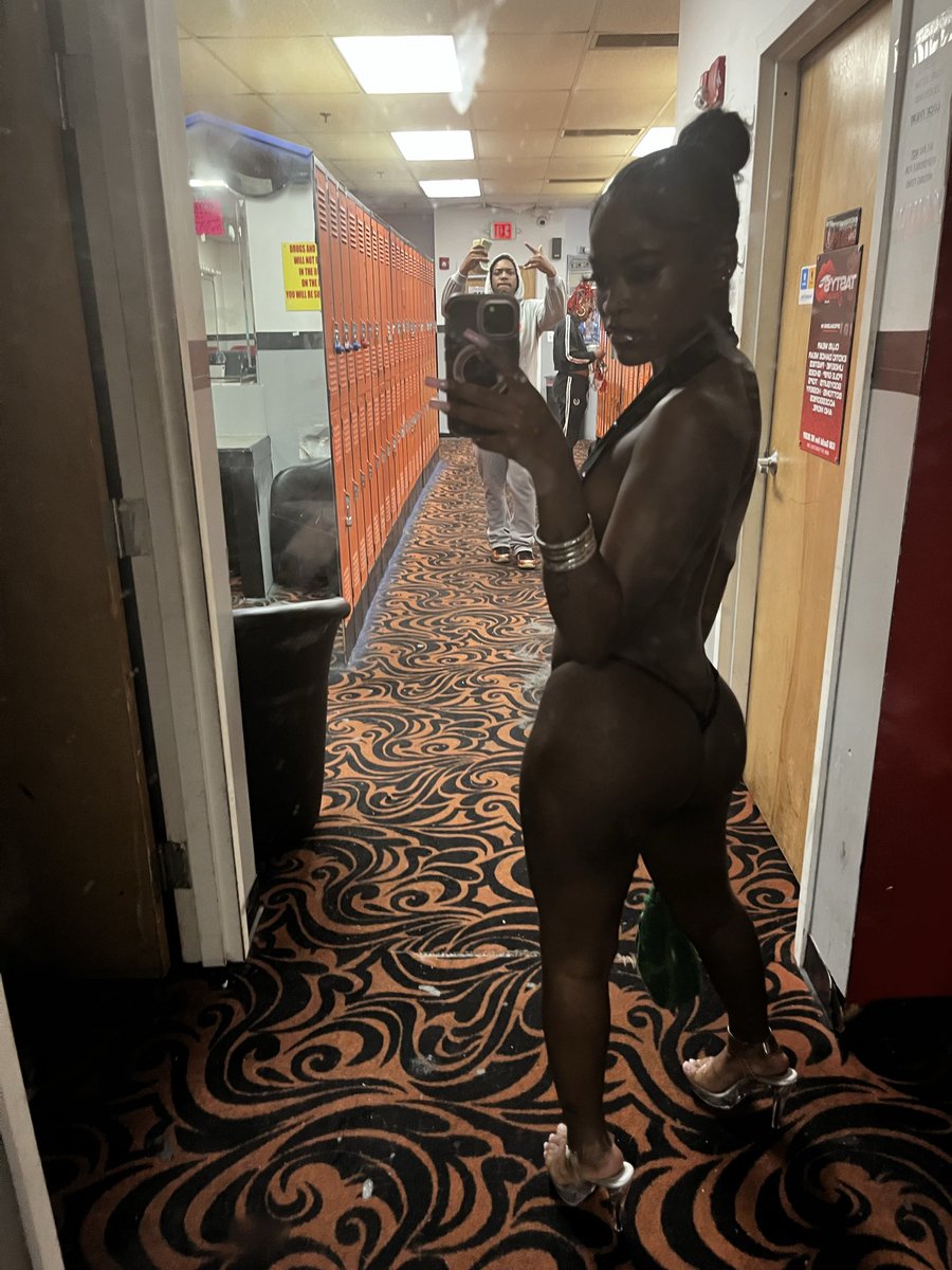 DOLL SHII 👸🏾 tweet media