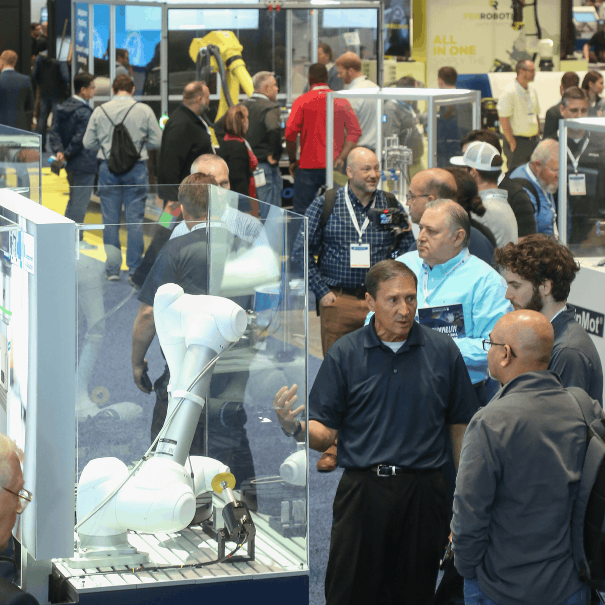 Automate Show tweet media