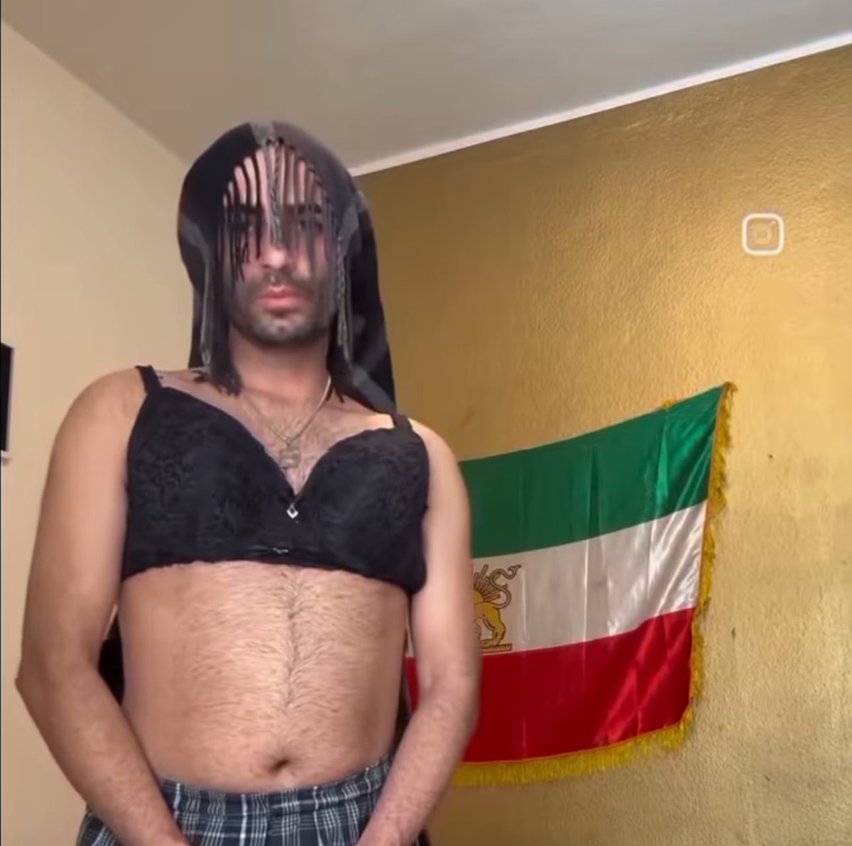 متعادل ترین طرفدار پهلوی:
