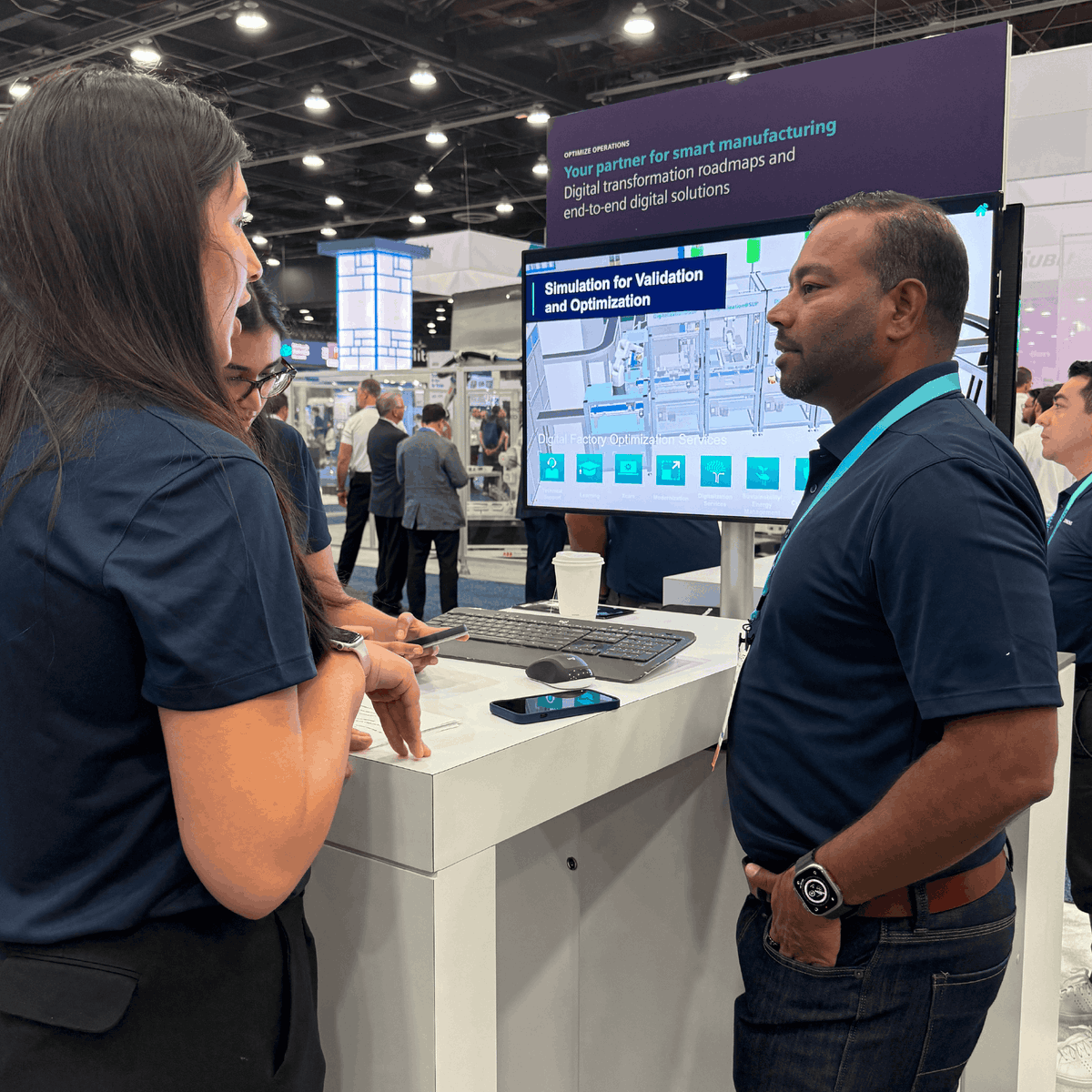 Automate Show tweet media