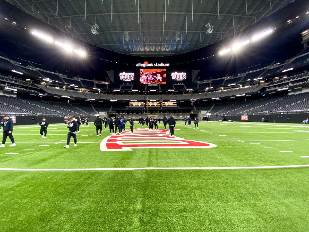 ๐พ๐ค๐๐๐ ๐ฝ๐ง๐๐ฉ๐ฉ ๐ผ๐ง๐ ๐๐ก๐๐๐ฃโ๏ธ tweet media