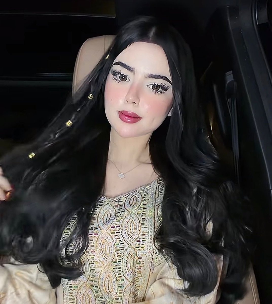 Golden Dose tweet media